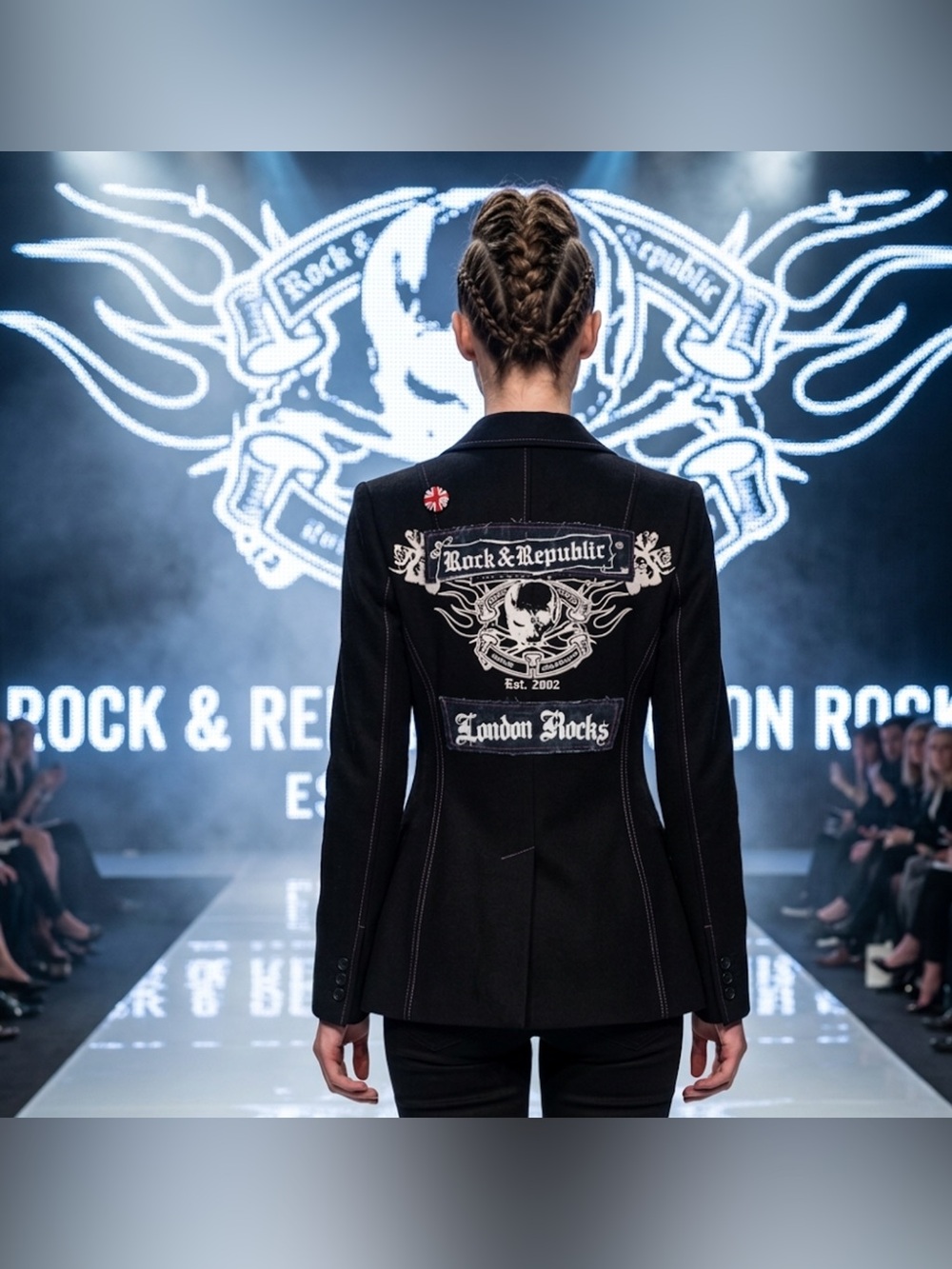 Rare Original line authentic Rock & Republic designer Taylor made skull blazer S